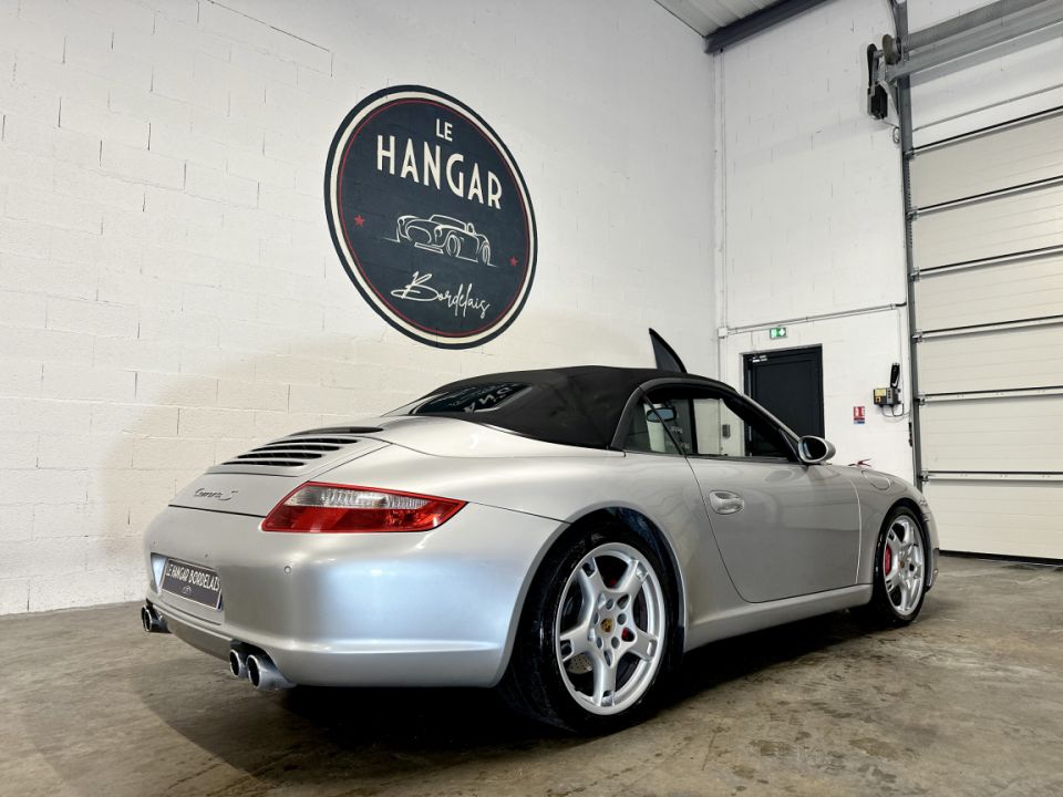 Porsche 911 Carrera S Cabriolet 3.8i - Performance et Élégance - 53 990 € - image 19