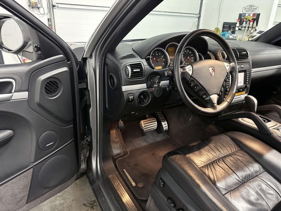 PORSCHE CAYENNE S V8 4.8 385ch S Tiptronic - Le Hangar Bordelais - image 18