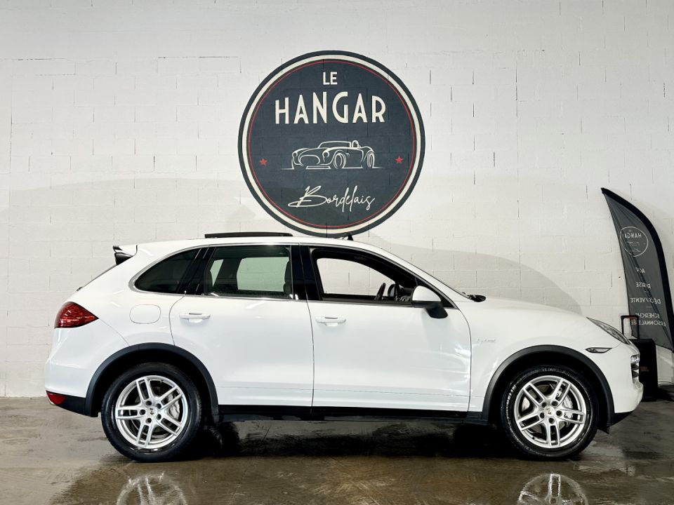 Porsche Cayenne S E-Hybride V6 3.0 416 ch Tiptronic – SUV Blanc - 25 990 € - image 10