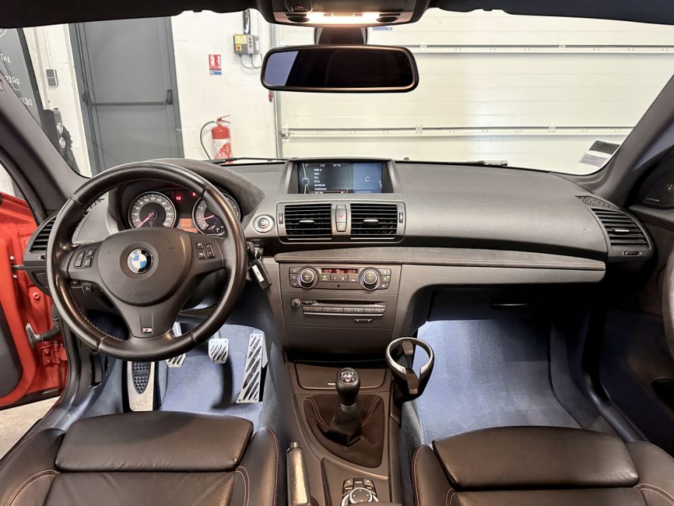 BMW 1M Coupé (E82) L6 3.0 340ch BVM6 : Performance et raffinement - 61 990 € - image 9