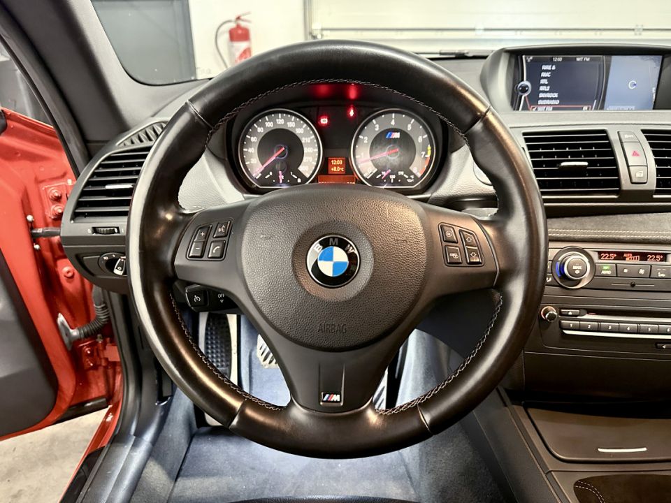 BMW 1M Coupé (E82) L6 3.0 340ch BVM6 : Performance et raffinement - 61 990 € - image 11