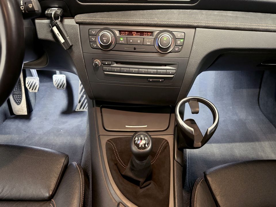 BMW 1M Coupé (E82) L6 3.0 340ch BVM6 : Performance et raffinement - 61 990 € - image 21