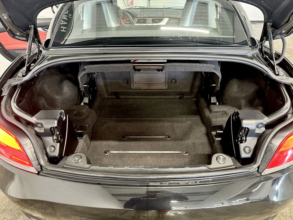 B.M.W. Z4 Roadster sDrive23i 2.5 204ch BVM6 Confort - Le Hangar Bordelais - image 20