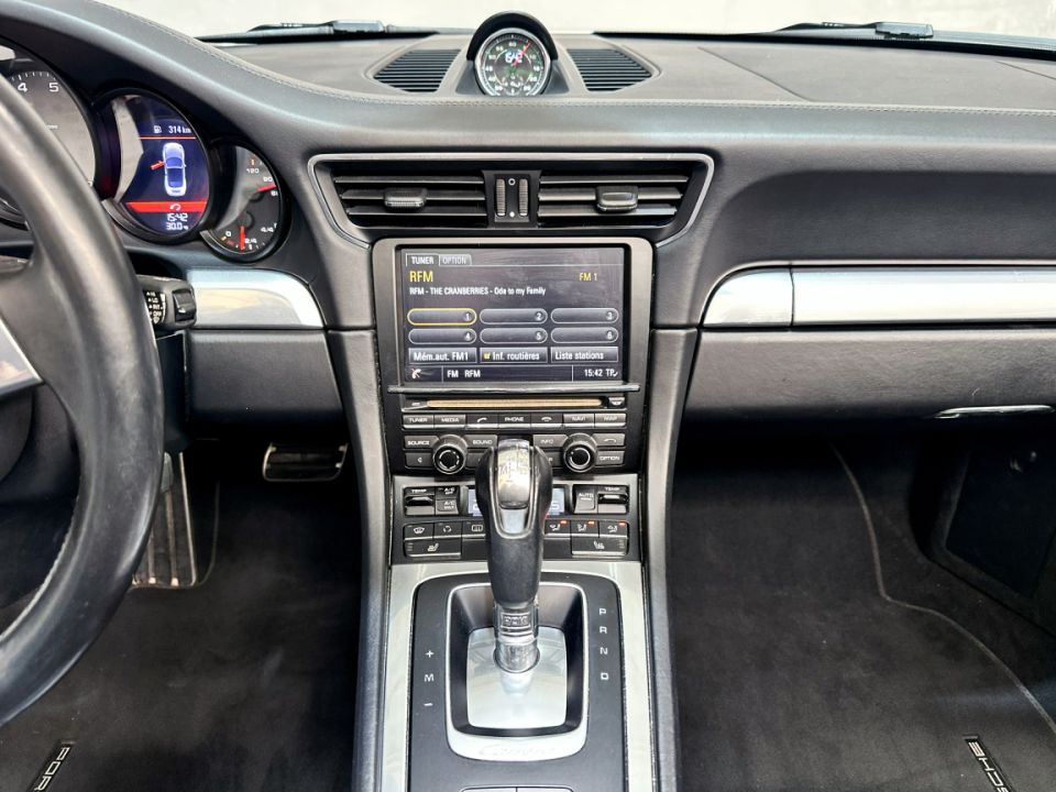 Porsche 911 Carrera 4S Cabriolet 3.8i 400 PDK Blanc Carrara - Transmission intégrale et Pack Sport Chrono - 89 990 € - image 13