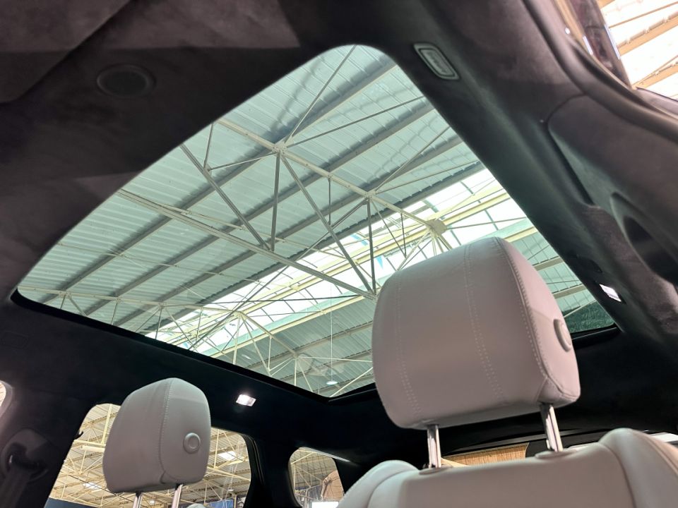 LAND ROVER RANGE ROVER EVOQUE P300e PHEV 1.5 309ch BVA8 AWD Autobiography - Le Hangar Bordelais - image 19