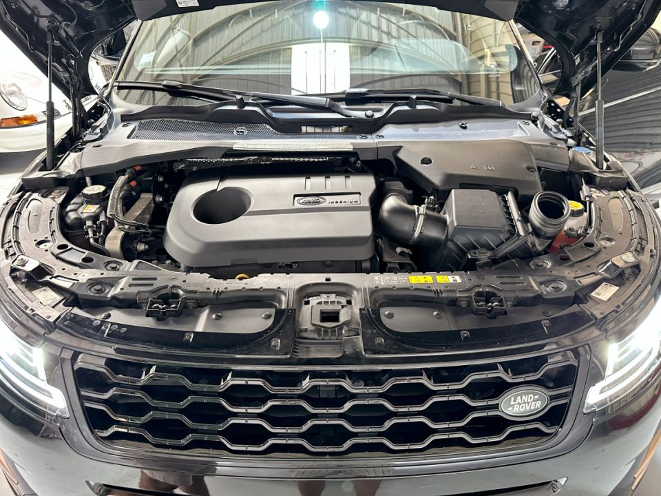 LAND ROVER RANGE ROVER EVOQUE P300e PHEV 1.5 309ch BVA8 AWD Autobiography - Le Hangar Bordelais - image 21