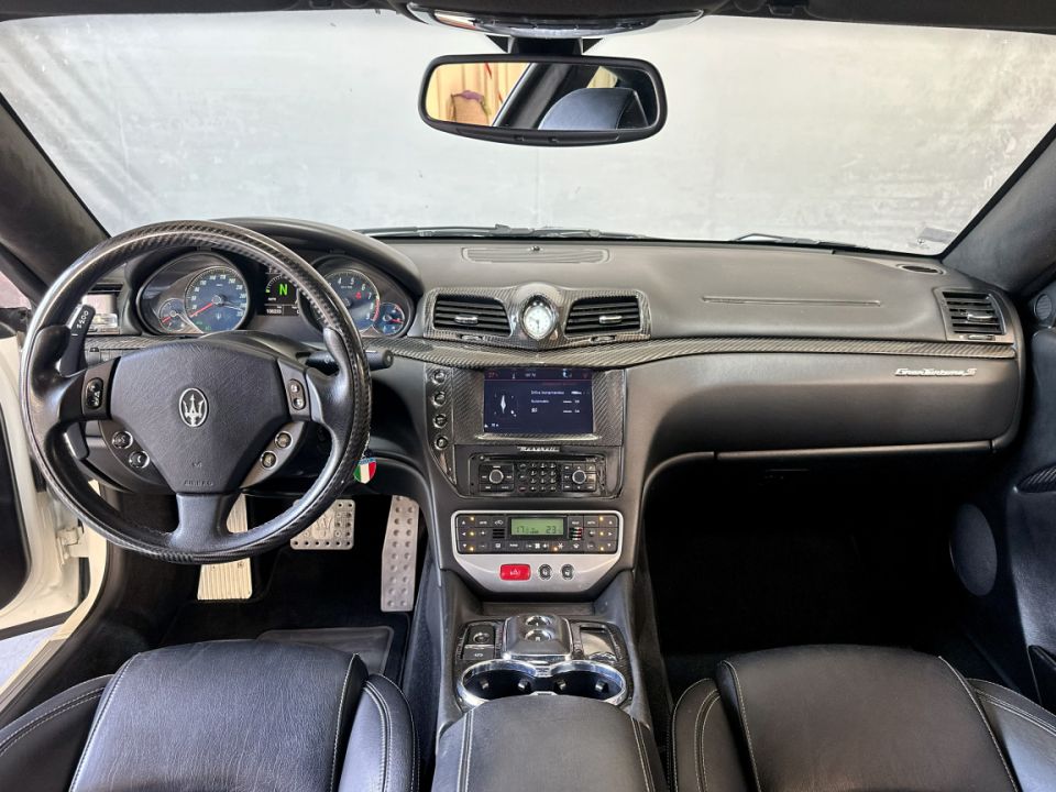 MASERATI GRANTURISMO S V8 4.7 460ch MC-Shift 6 Coupé Bianco Fuji nacrée - 39 990 € - image 9