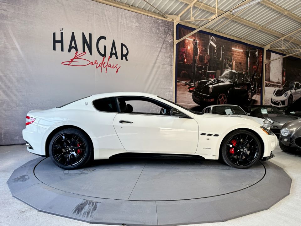 MASERATI GRANTURISMO S V8 4.7 460ch MC-Shift 6 Coupé Bianco Fuji nacrée - 39 990 € - image 10