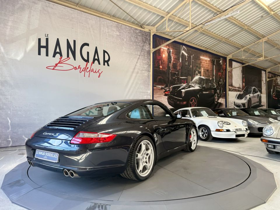PORSCHE 911 Type 997 Carrera S Coupé 3.8 355ch BVM6 - Le Hangar Bordelais - image 8