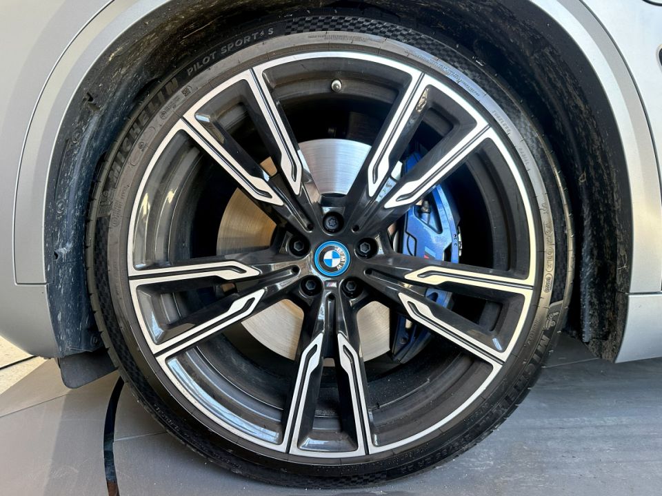 B.M.W. X5 xDrive 50e L6 3.0 489ch BVA8 M Sport - Le Hangar Bordelais - image 15