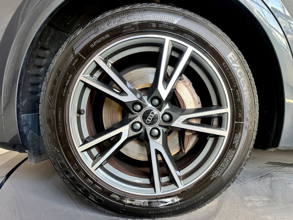 AUDI Q5 SPORTBACK 50 TFSIe 2.0 299ch S-Tronic 7 Quattro AVUS - Le Hangar Bordelais - image 15