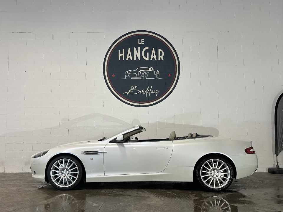 ASTON MARTIN DB9 Volante V12 6.0 455ch Touchtronic - Le Hangar Bordelais - image 2
