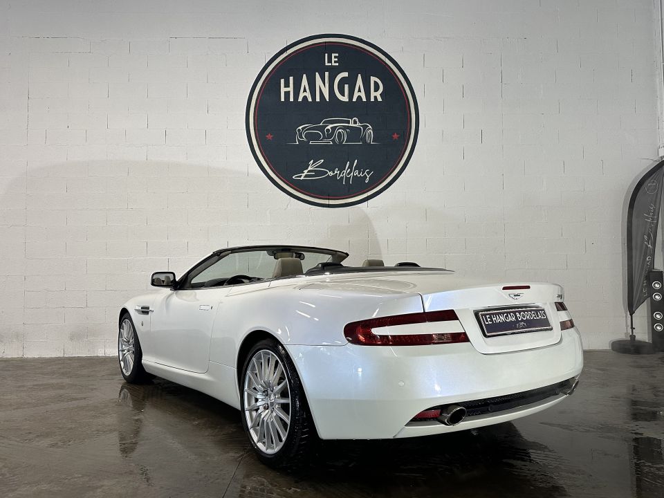 ASTON MARTIN DB9 Volante V12 6.0 455ch Touchtronic - Le Hangar Bordelais - image 4
