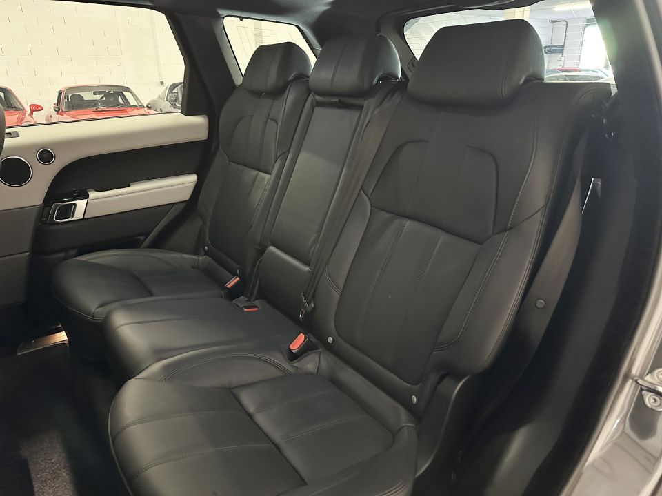 LAND ROVER RANGE ROVER SPORT 3.0 SDV6 292ch HSE Dynamic BVA8 – SUV haut de gamme aux performances remarquables - image 9