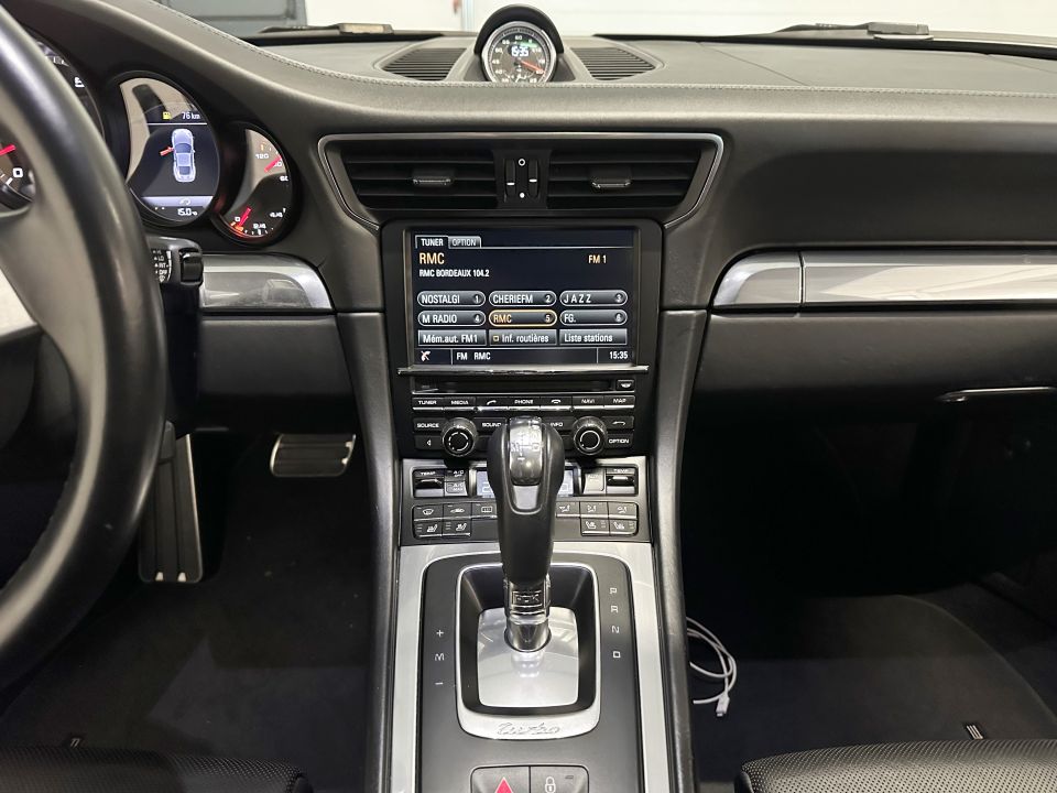 PORSCHE 911 TURBO Type 991 Coupé 3.8 520ch PDK7 - Le Hangar Bordelais - image 13