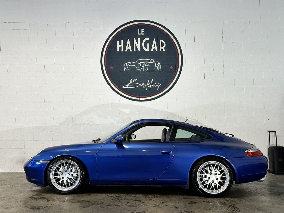 PORSCHE 911 Type 996 Carrera 4 Coupé 3.4 300ch BVM6 – Bleu Cobalt, cuir Gris Platine - image 2