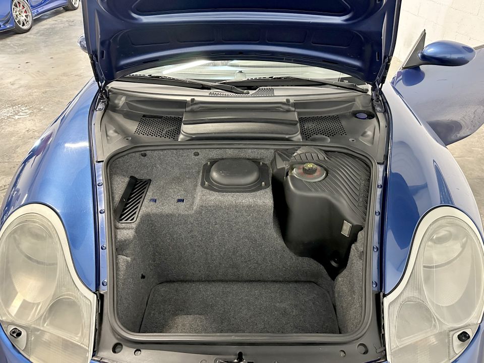 PORSCHE 911 Type 996 Carrera 4 Coupé 3.4 300ch BVM6 – Bleu Cobalt, cuir Gris Platine - image 21
