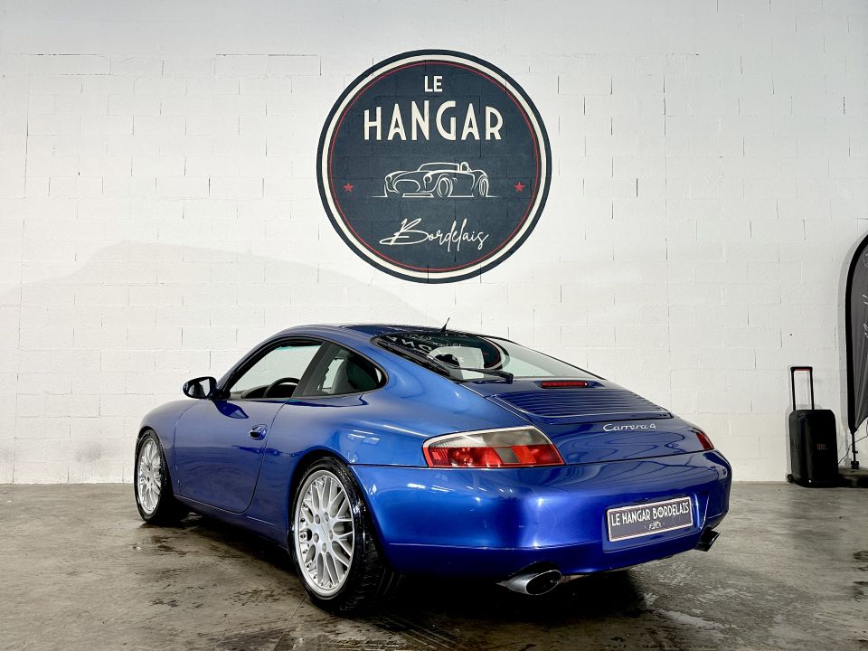 PORSCHE 911 Type 996 Carrera 4 Coupé 3.4 300ch BVM6 – Bleu Cobalt, cuir Gris Platine - image 4