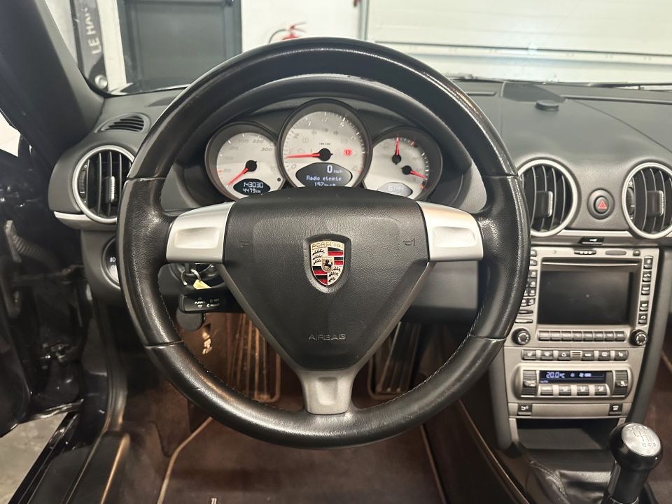 PORSCHE BOXSTER Type 987 3.2 280ch BVM6 - Le Hangar Bordelais - image 3