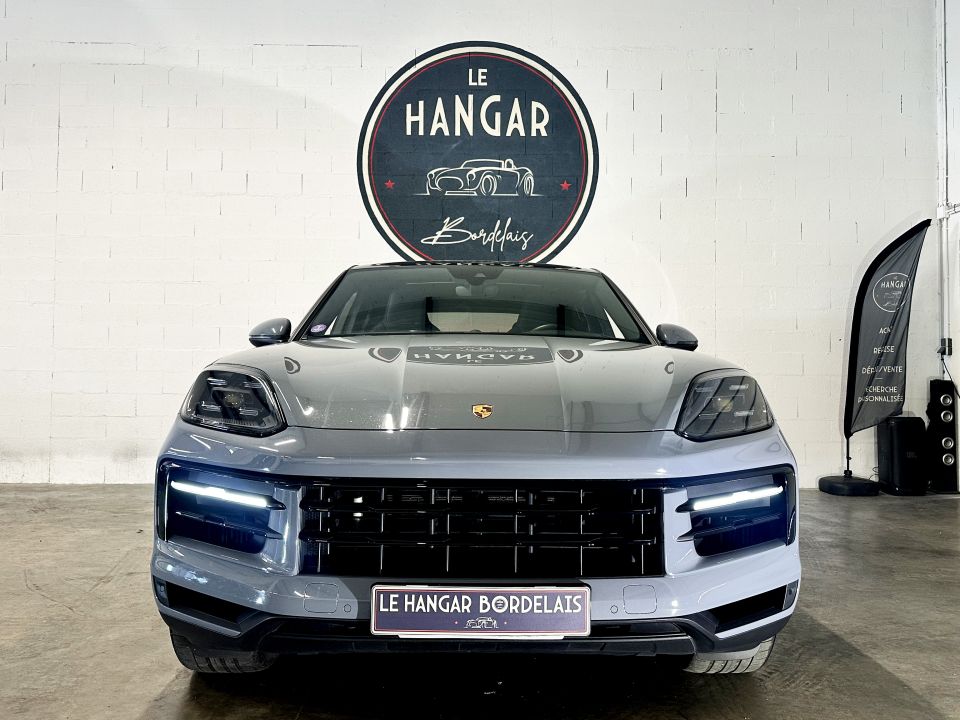 PORSCHE CAYENNE Coupé E-Hybrid V6 3.0 470ch BVA8 - Le Hangar Bordelais - image 14