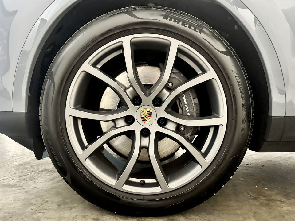 PORSCHE CAYENNE Coupé E-Hybrid V6 3.0 470ch BVA8 - Le Hangar Bordelais - image 15
