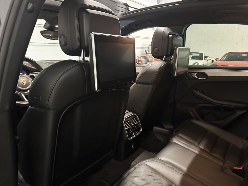 PORSCHE MACAN GTS V6 3.0 360ch PDK7 – SUV de luxe aux performances remarquables - image 7